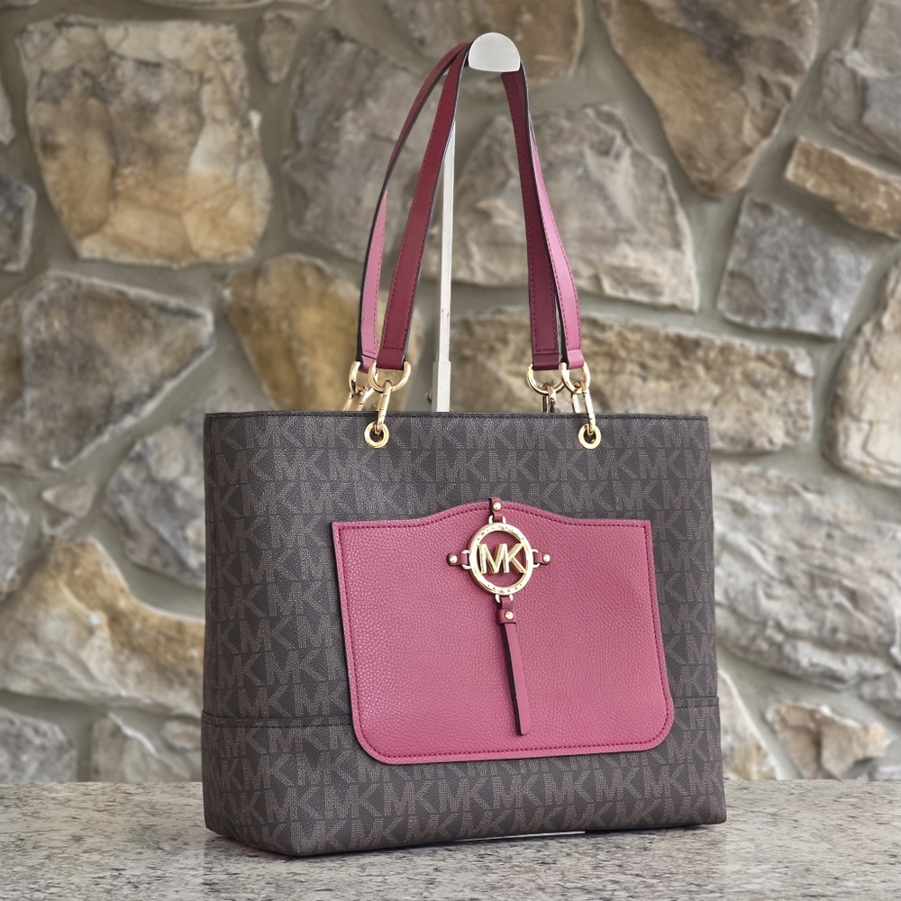 Michael Kors Amy Logo Large Shoulder Tote Bag